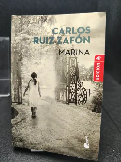 Libro 'Marina' de Carlos Ruiz Zafón 4ª Edición - miniatura 1
