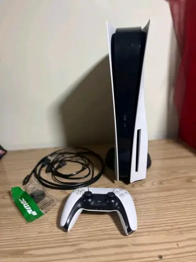 Consola PlayStation 5 con control y cables - miniatura 1