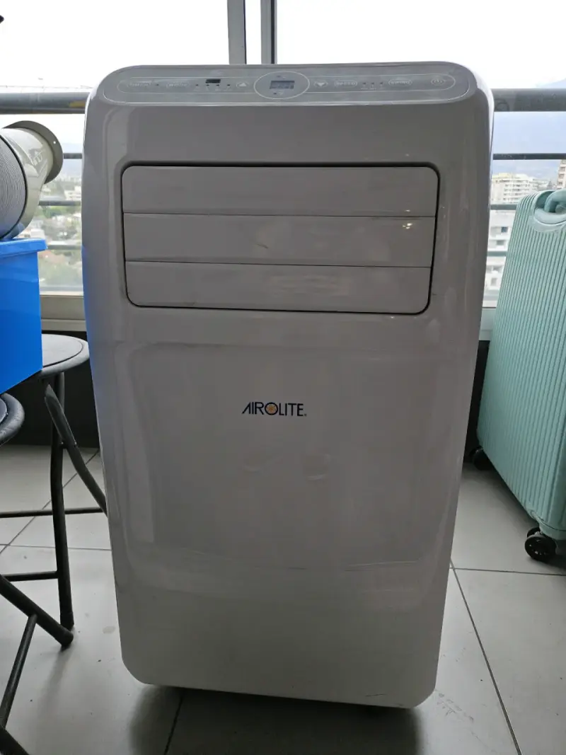 Aire acondicionado portátil Airolite 12.000 BTU - 1