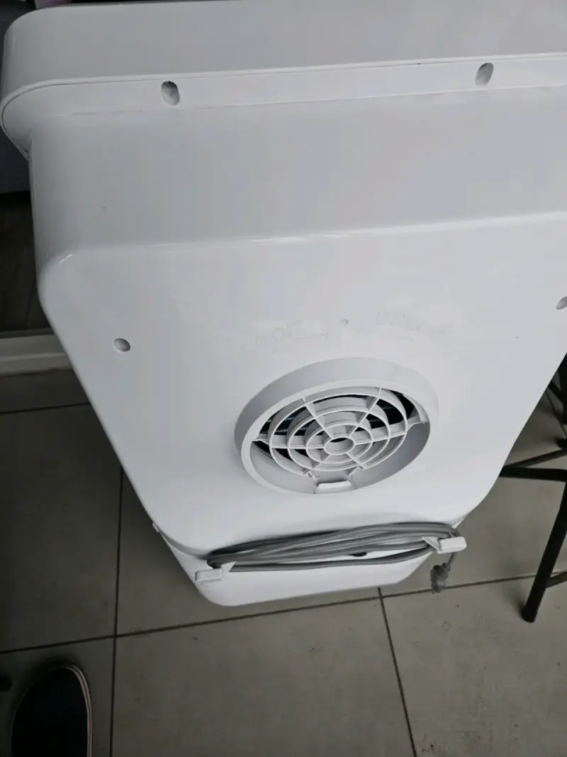 Aire acondicionado portátil Airolite 12.000 BTU - 3