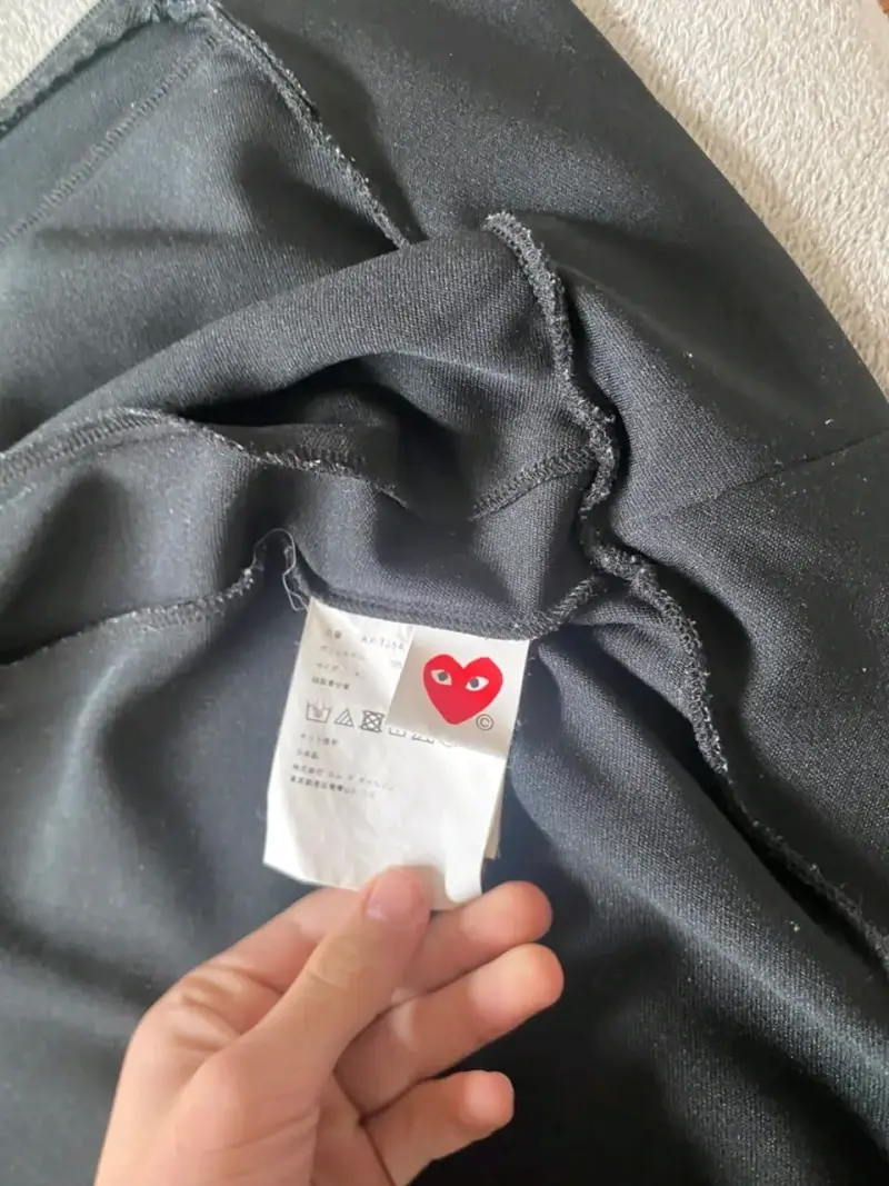Polerón Comme des Garçons Play original - 3
