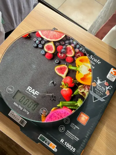 Balanza de Cocina Digital RAF 5kg Negra - miniatura 1