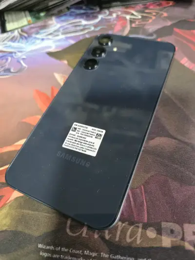 Smartphone Samsung Galaxy A55 en buen estado - miniatura 2