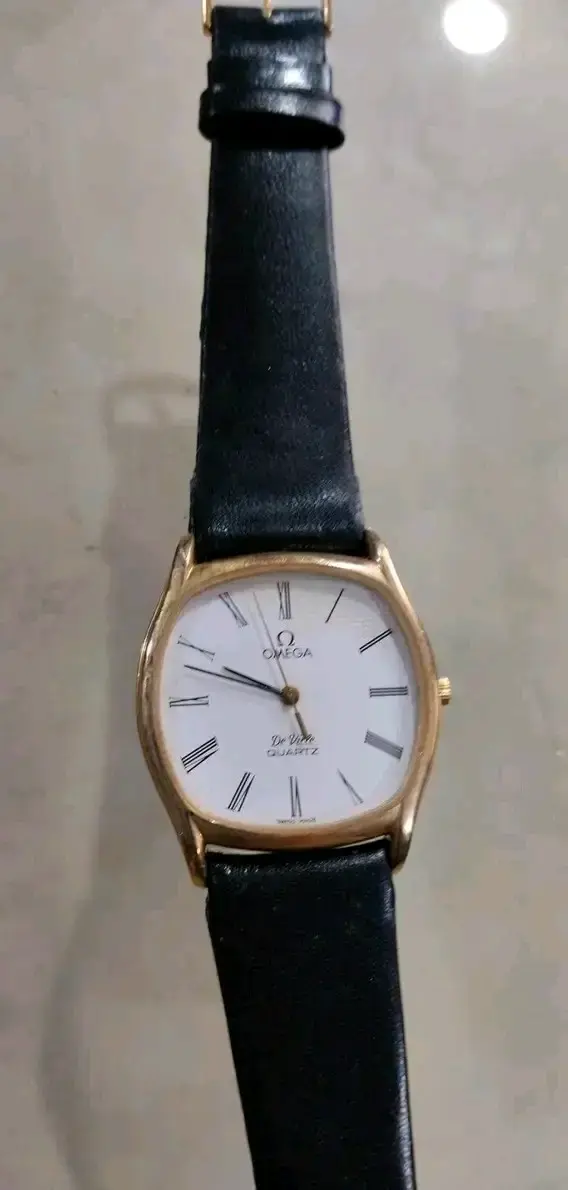 Reloj Omega De Ville vintage con correa de cuero - 3