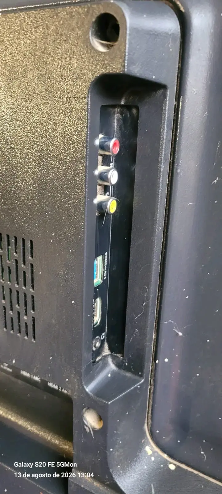 Smart tv de 42 pulgadas en buen estado - 3