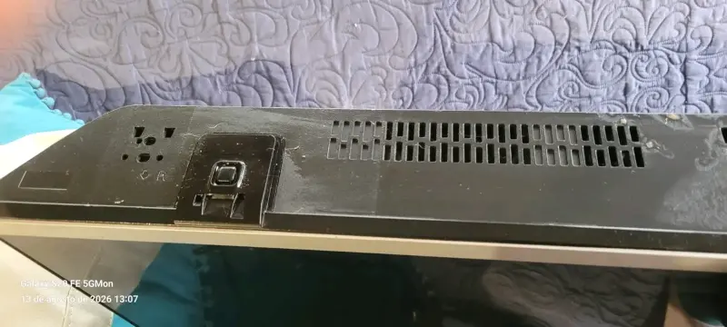 Smart tv de 42 pulgadas en buen estado - 4