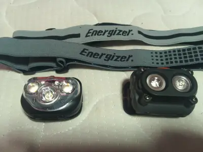 Linterna frontal LED Energizer con luz roja - miniatura 1