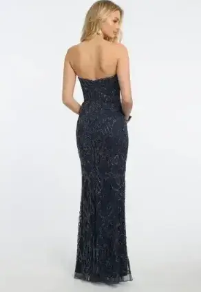 Vestido de noche largo azul con diseño elegante - miniatura 2