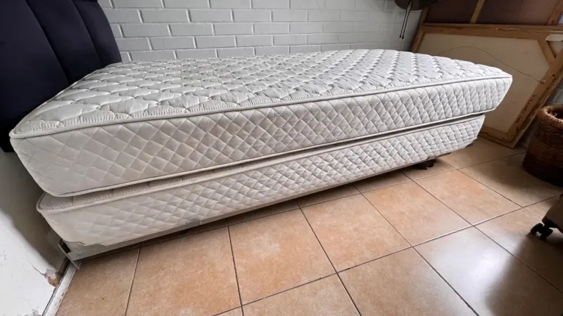 Cama Rosen Executive 1.5 Plazas - 1
