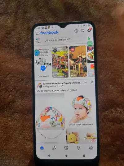 Smartphone Motorola Moto E22 en buen estado - miniatura 2