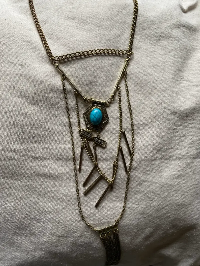Collar bohemio con piedra turquesa - 1