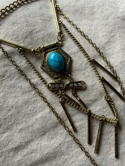 Collar bohemio con piedra turquesa - miniatura 2
