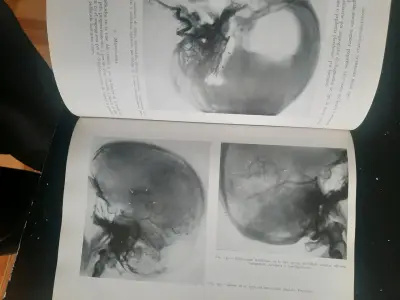 Libro de Medicina Tecnirama con Ilustraciones - miniatura 3