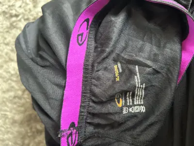 Calzas deportivas negras para mujer marca Altitude - miniatura 4