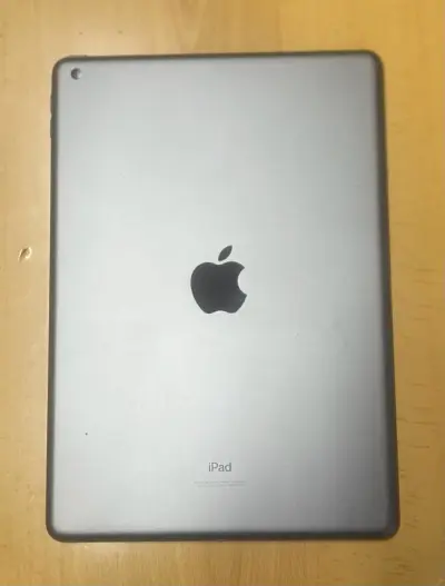 iPad 9 64 en buen estado - miniatura 3