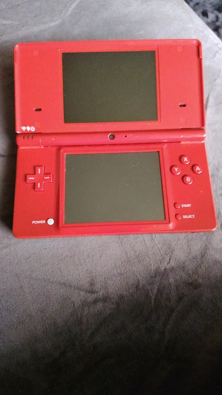 Consola Nintendo Dsi con menú en Japonés - 3