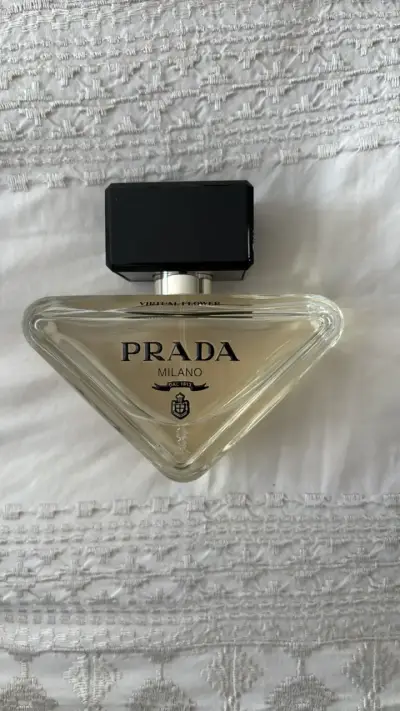 Perfume Prada Paradoxe Virtual Flower 50ml - miniatura 2