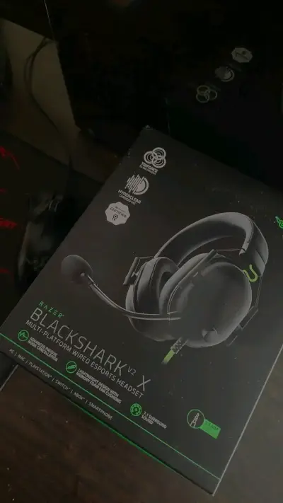 Audífonos Gamer Razer BlackShark V2 X - miniatura 2