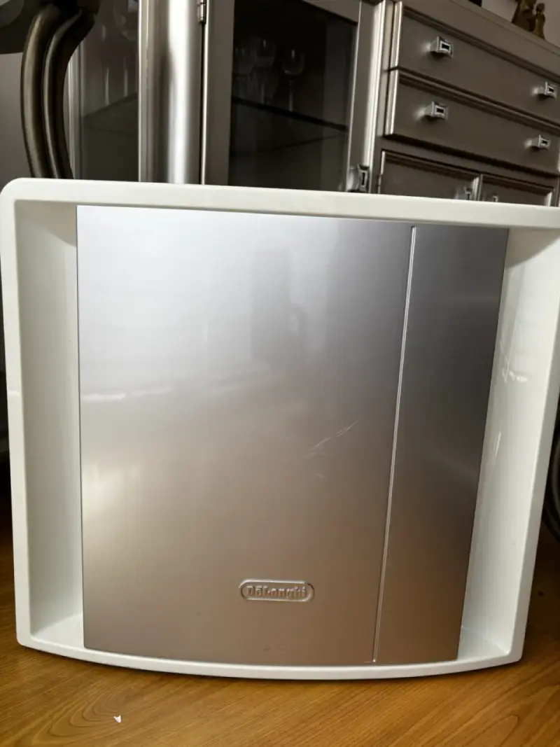 Purificador de Aire DeLonghi AC100 con Filtro HEPA - 2