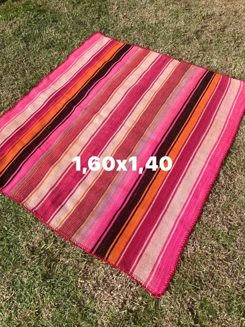 Manta tejida a telar multicolor estilo andino - 2
