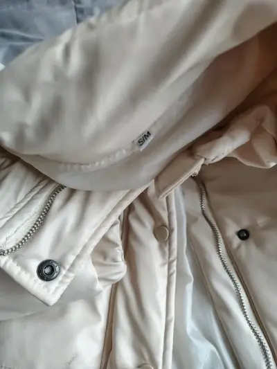 Chaqueta acolchada Puffa beige para mujer - miniatura 3