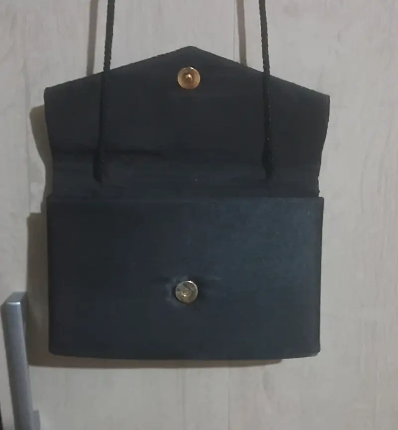 Cartera de mano negra elegante para mujer - 2