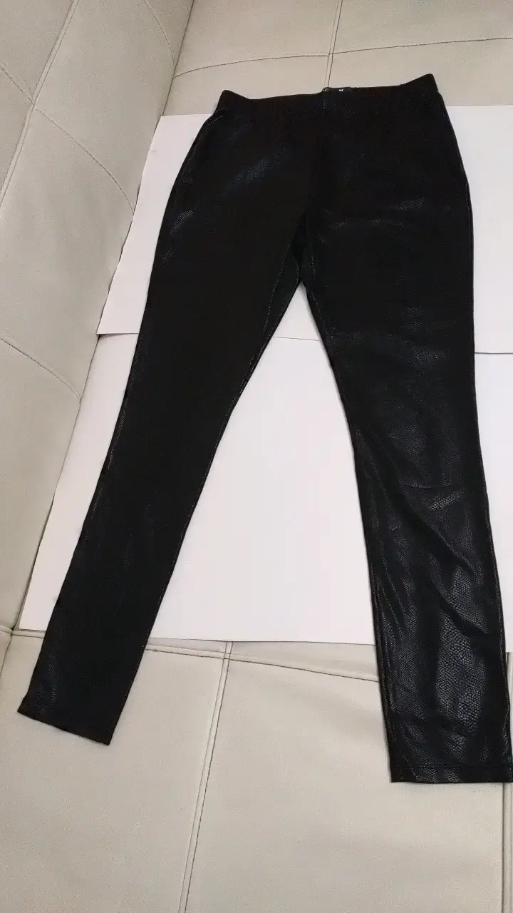 Leggings negros Cherokee talla M - 1