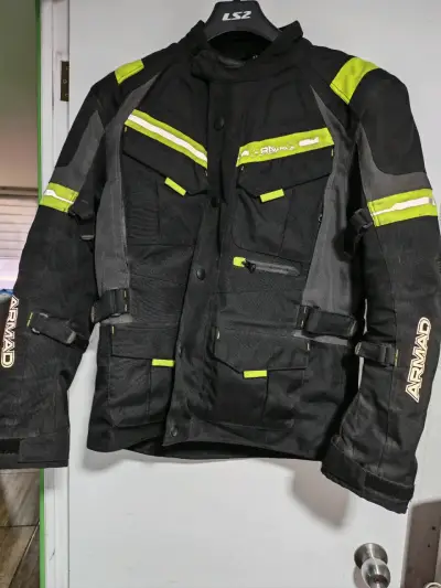 Chaqueta de moto Armad negra con detalles reflectantes - miniatura 2