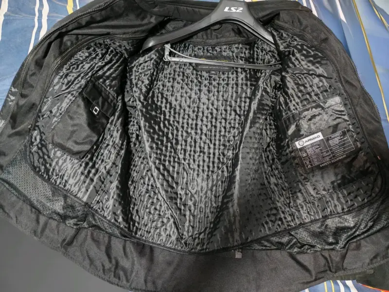 Chaqueta de moto Armad negra con detalles reflectantes - 4