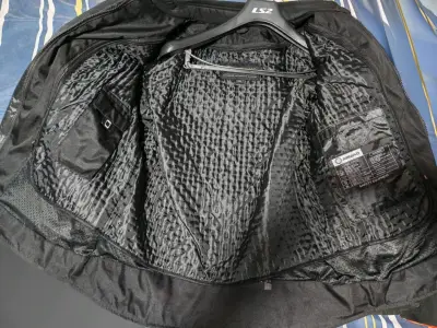 Chaqueta de moto Armad negra con detalles reflectantes - miniatura 4