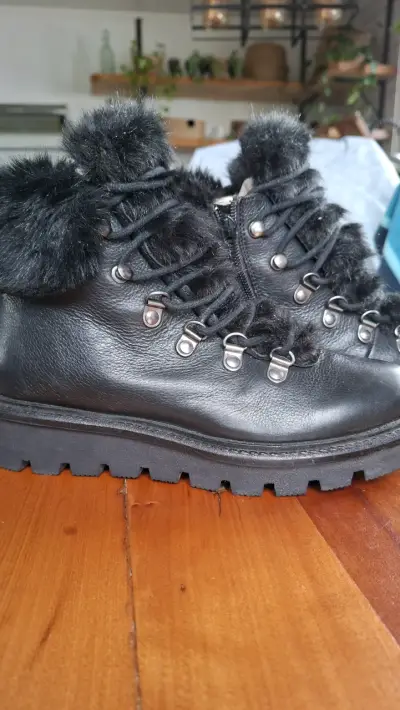 Botines de cuero HUSH PUPPIES - miniatura 2