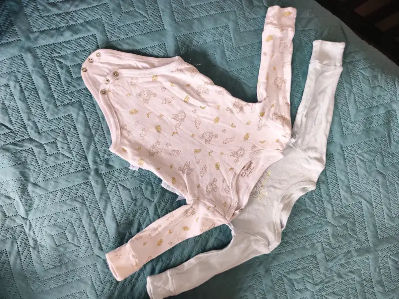 Conjunto bodies para bebé con estampado de monos