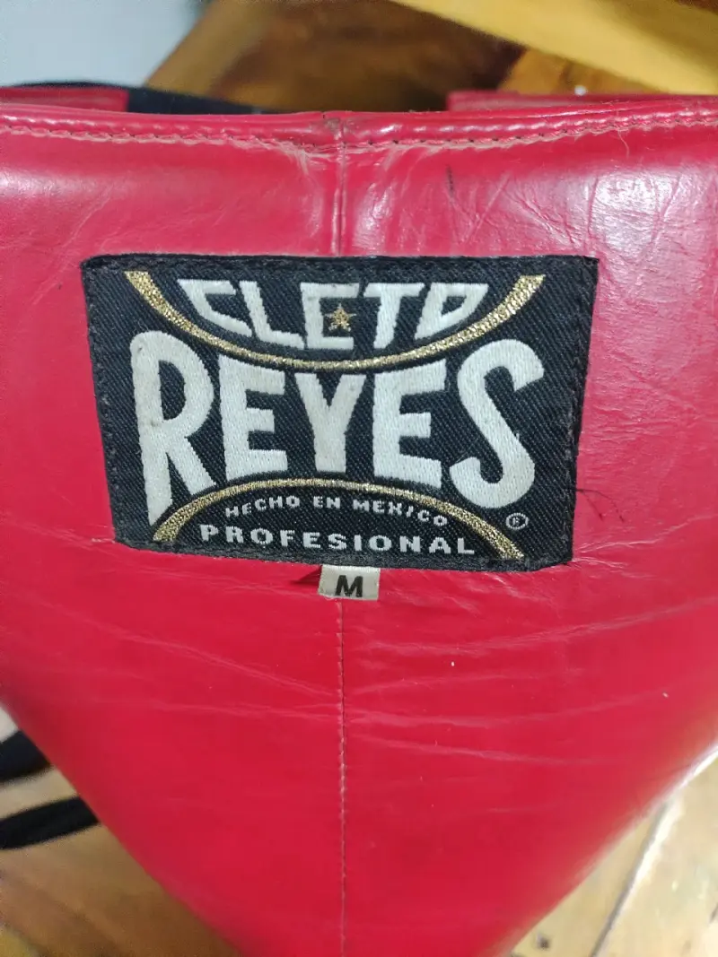 Protector inguinal de boxeo Cleto Reyes rojo - 2