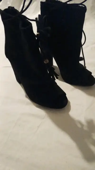 Botines de tacón alto abiertosnegros - miniatura 2