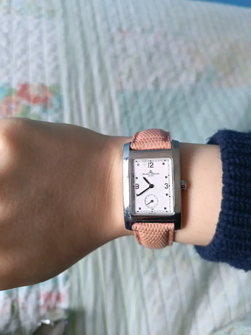 Reloj Baume & Mercier con correa rosa - 1
