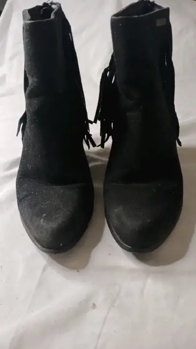 Botines negros con flecos para mujer - miniatura 1