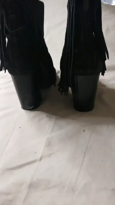 Botines negros con flecos para mujer - miniatura 3