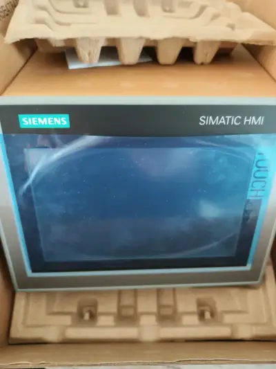 Panel HMI Siemens Simatic TP700 Comfort - miniatura 3
