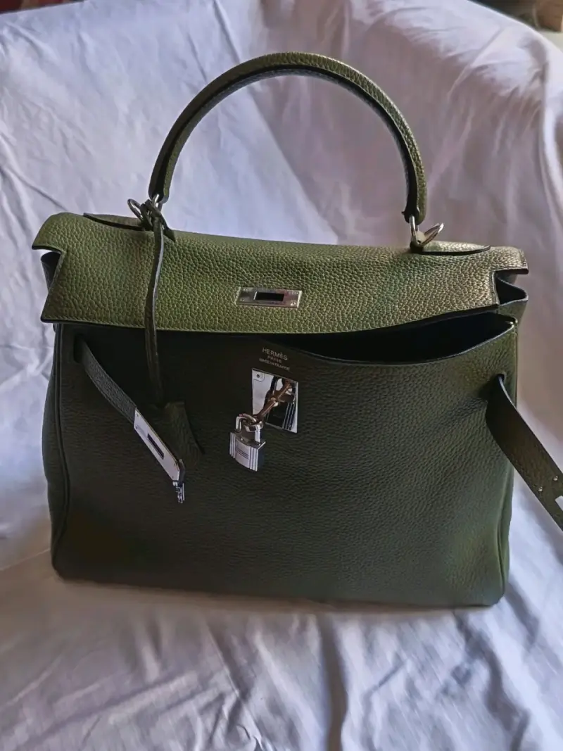 Bolso de cuero verde Hermès con cerradura - 2