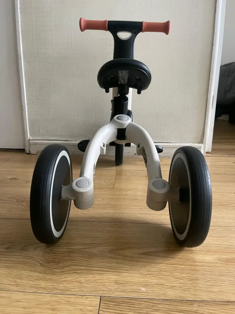 Triciclo 4Trike 3 en 1 Gris Kindekraft - 5