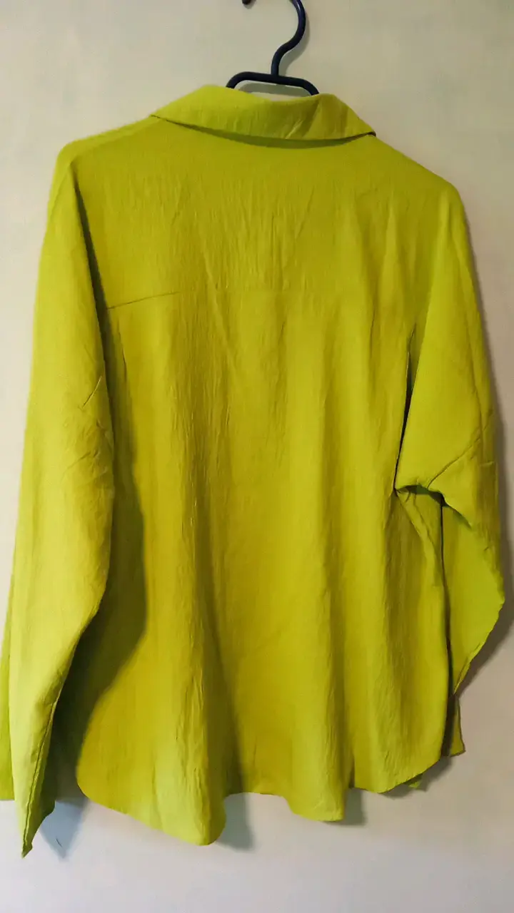 Camisa verde lima de manga larga - 2