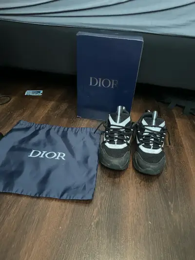Zapatillas Dior negras - miniatura 1