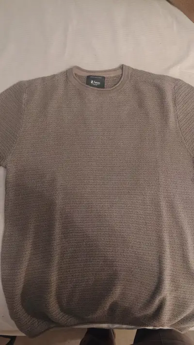 Suéter marrón tejido para hombre Hojas - miniatura 1