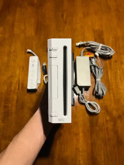 Se vende Wii RetroCompatible 2006 Desbloqueada! - miniatura 1