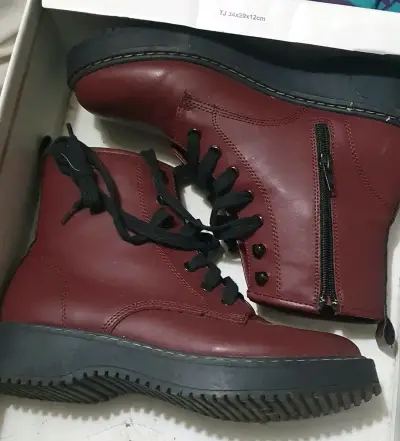 Botines de cuero burdeos con cordones - miniatura 1