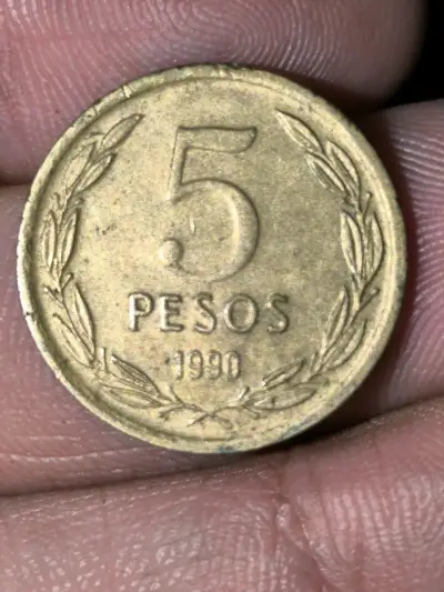 Moneda de 5 Pesos Chile 1990 Libertad - miniatura 2