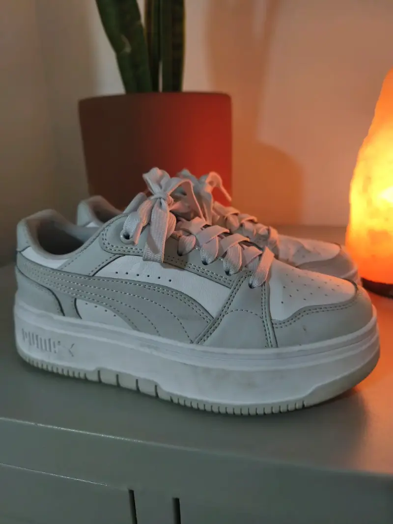 Zapatillas deportivas blancas Puma para mujer - 3