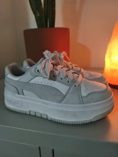 Zapatillas deportivas blancas Puma para mujer - miniatura 3