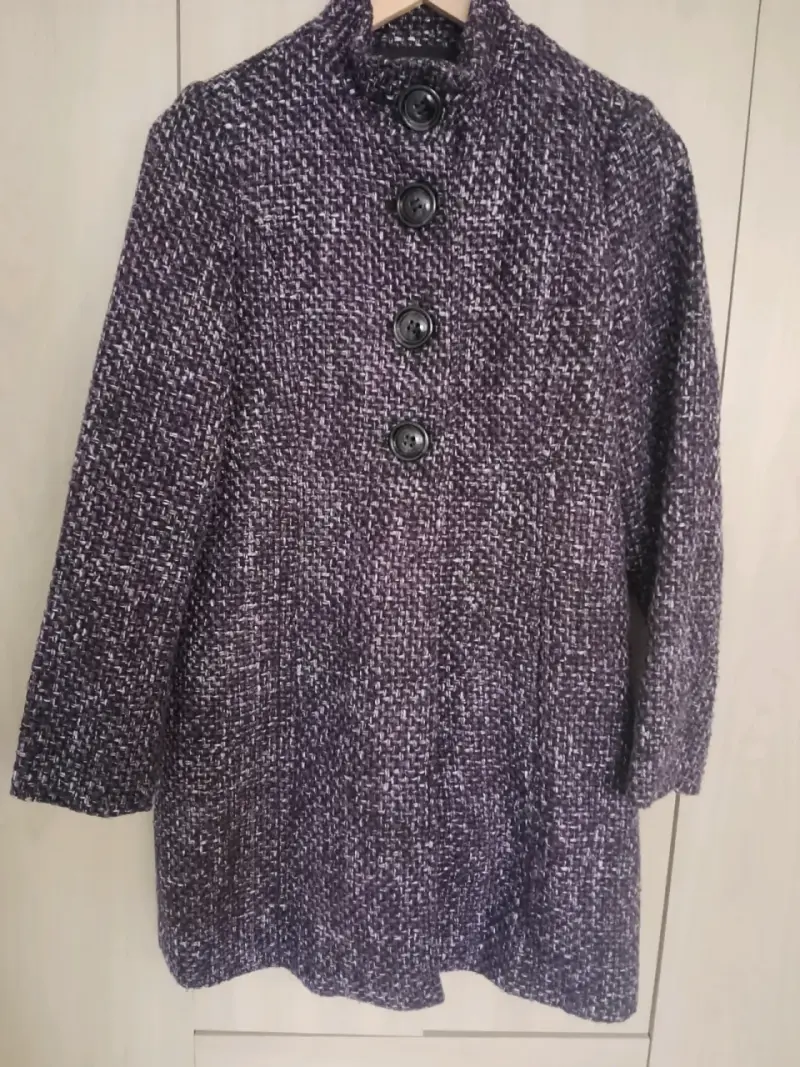 Abrigo de lana morado para mujer