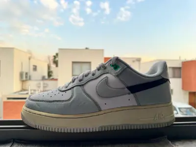 Nike Air Force 1 '07 LV8 'Split - talla 42,5 - miniatura 1